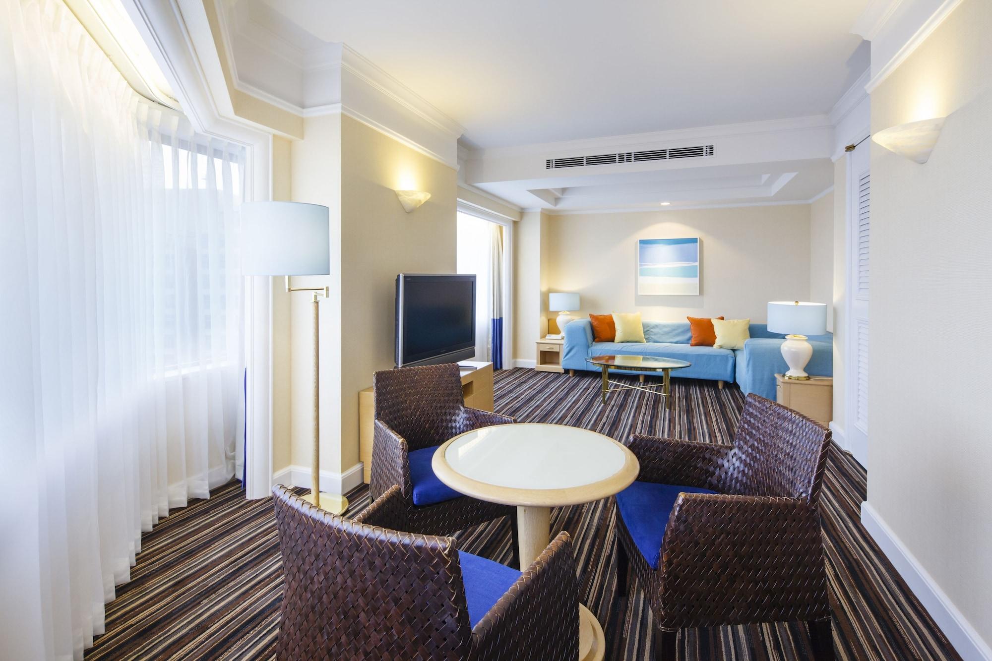 Ana Holiday Inn Tokyo Bay By Ihg מראה חיצוני תמונה