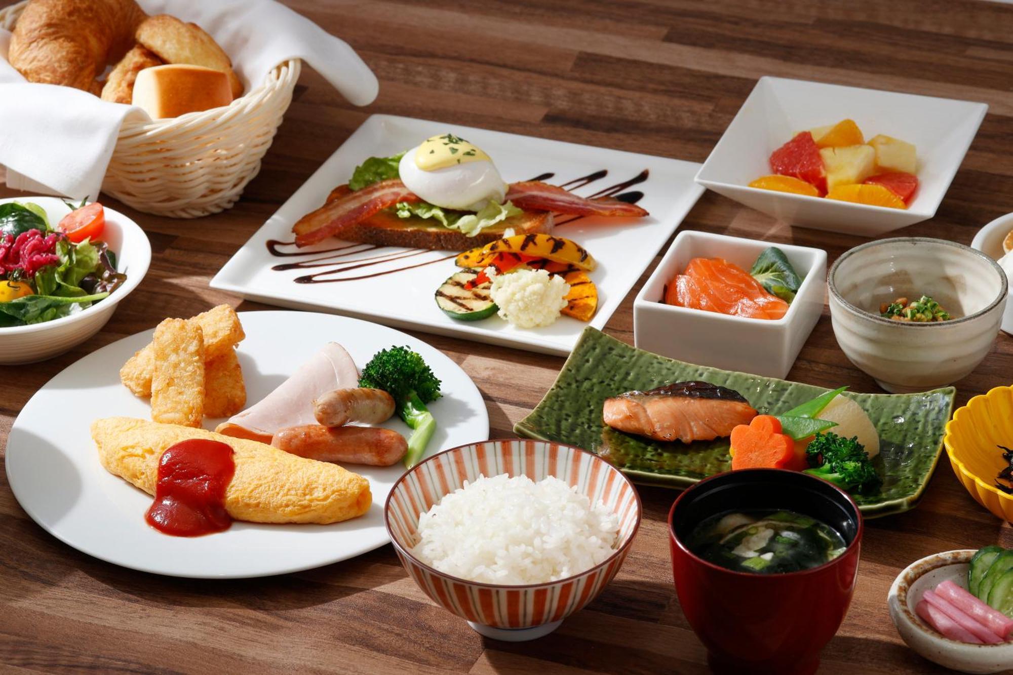 Ana Holiday Inn Tokyo Bay By Ihg מראה חיצוני תמונה