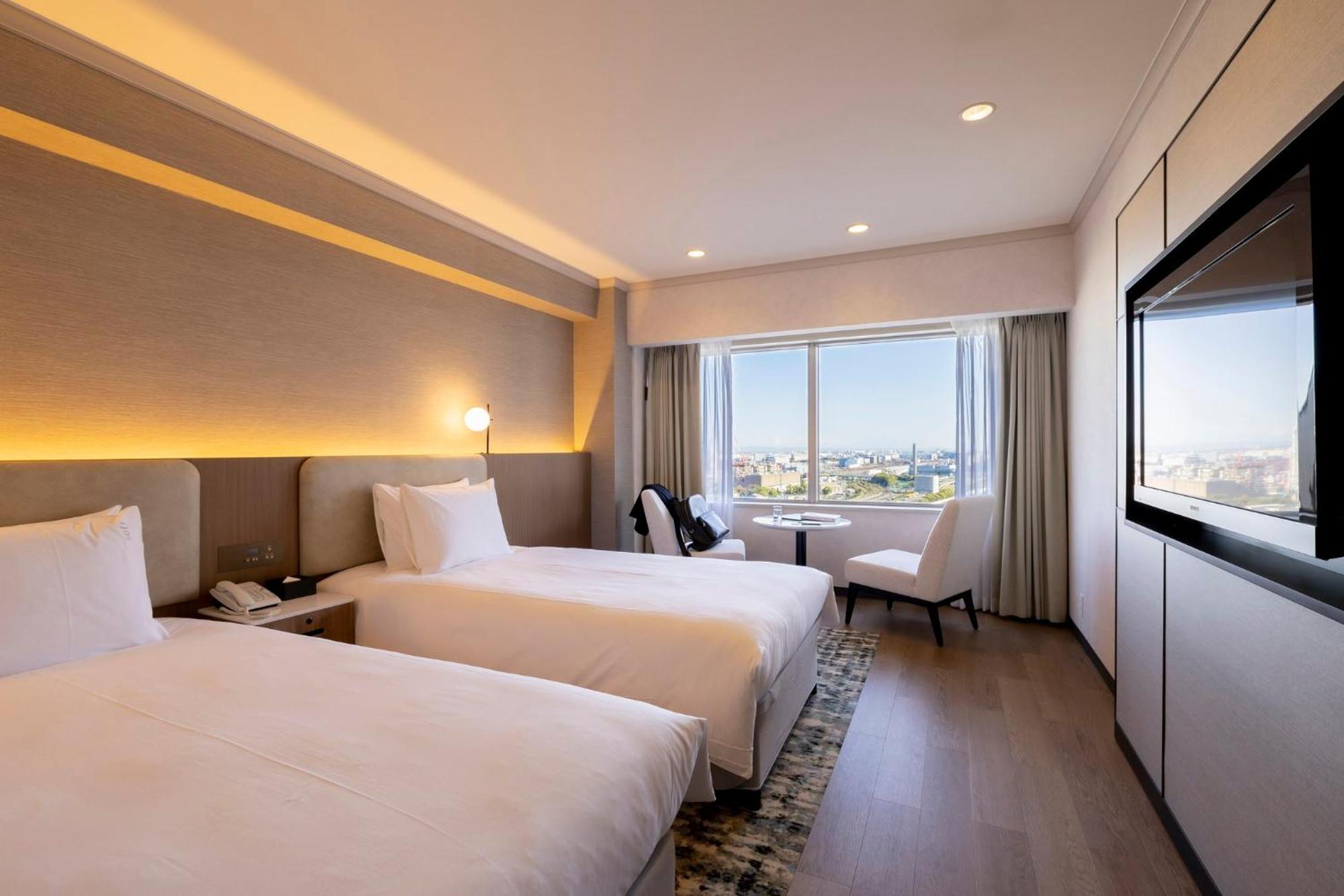 Ana Holiday Inn Tokyo Bay By Ihg מראה חיצוני תמונה
